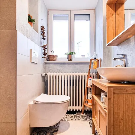Ravissante Petite - - Gare Homestay